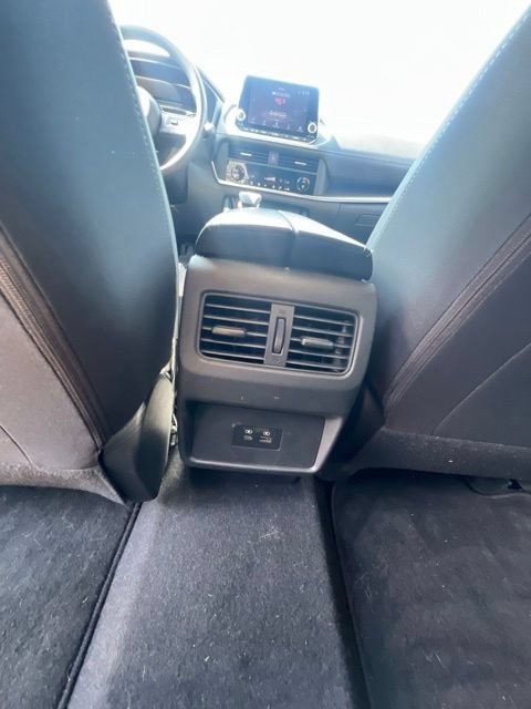 Used 2023 Nissan Rogue SV FWD image 29