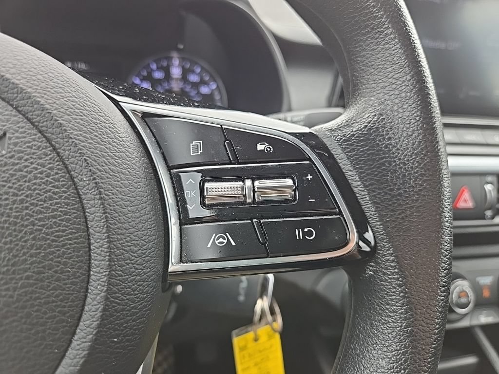 Certified 2023 Kia Forte LXS FWD image 15