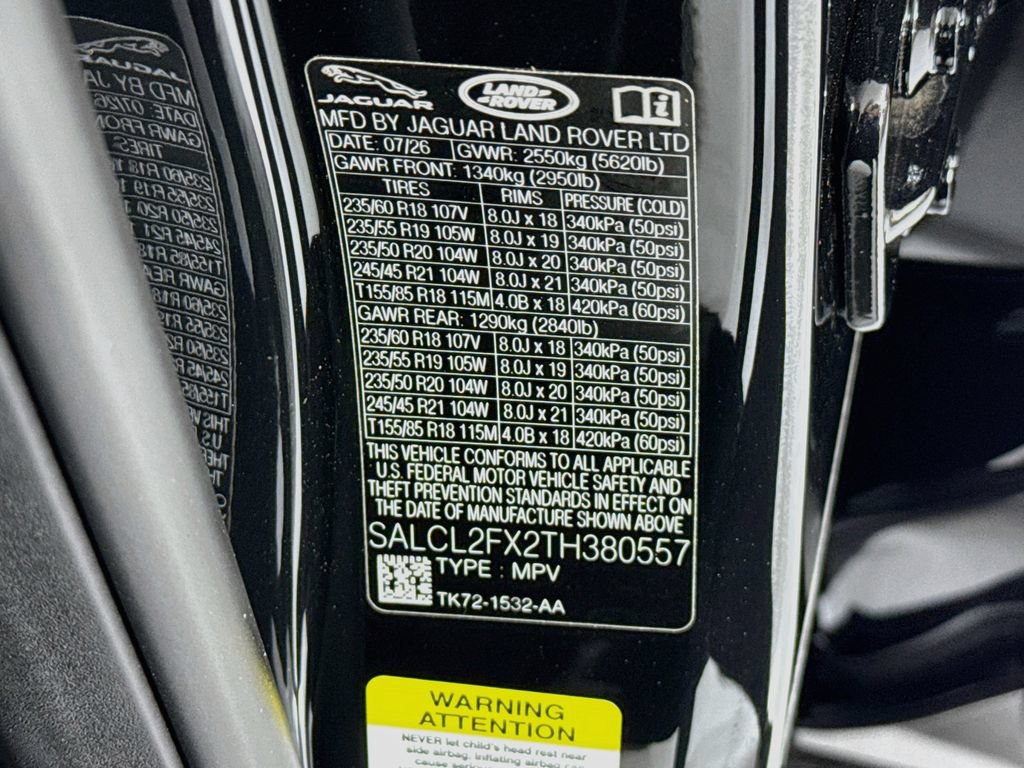 New 2026 Land Rover Discovery Sport Landmark AWD/4WD image 32
