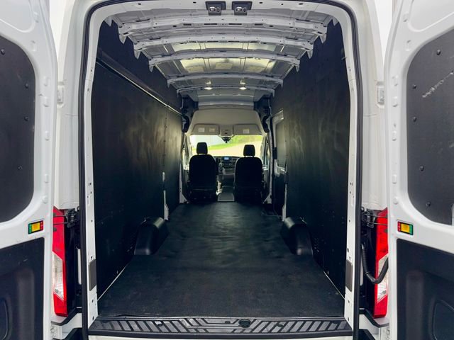 Used 2025 Ford Transit 250 148 High Roof Extended w/ Load Area Protection Package RWD image 6