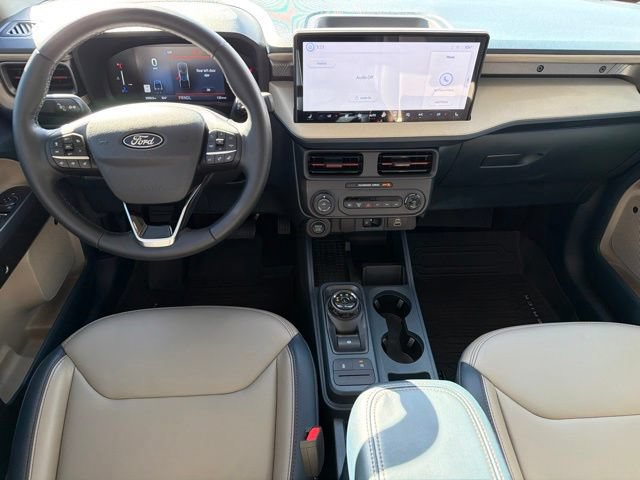 Used 2025 Ford Maverick Lariat w/ 4K Tow Package AWD/4WD image 17