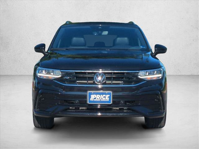 Used 2024 Volkswagen Tiguan SE R-Line FWD image 2