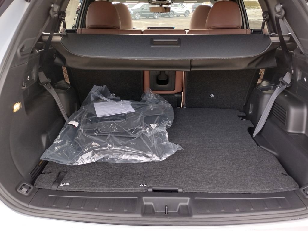 New 2026 Mitsubishi Outlander SEL image 10