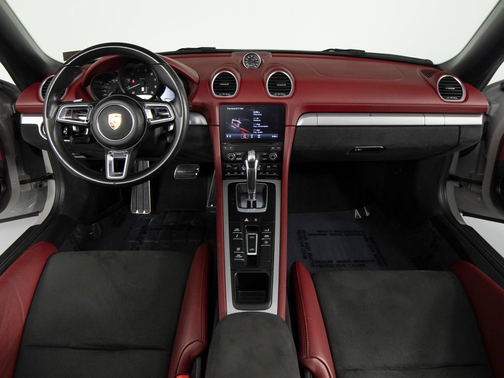 Certified 2021 Porsche 718 Boxster Spyder RWD image 38