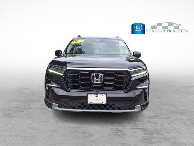 Certified 2025 Honda Pilot Elite image 2
