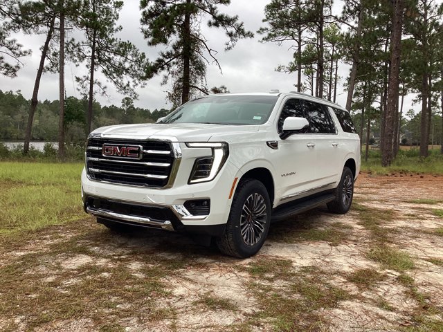 New 2025 GMC Yukon XL Elevation w/ LPO, Floor Liner Package