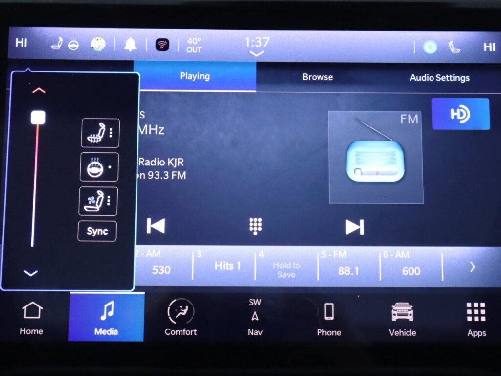 Used 2023 Jeep Grand Cherokee 30th Anniversary image 19