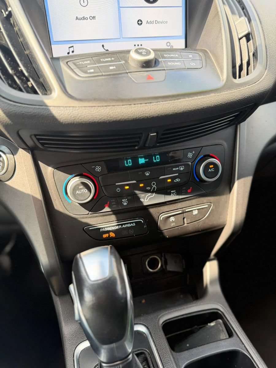Used 2019 Ford Escape SEL AWD/4WD image 25