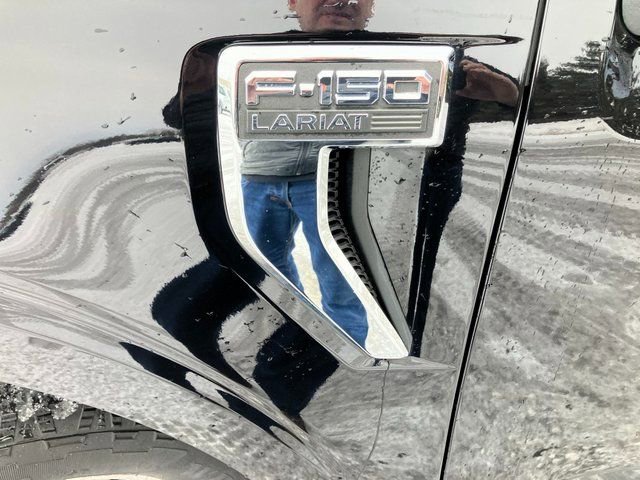 Used 2023 Ford F150 Lariat image 3