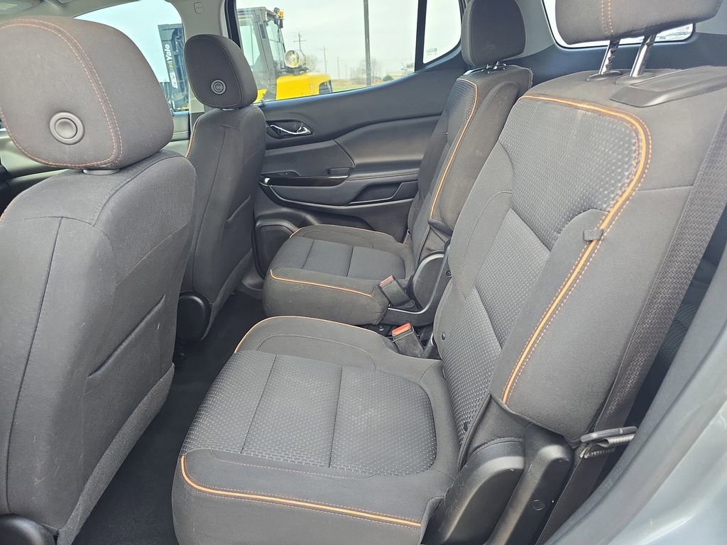 Used 2023 GMC Acadia AT4 AWD/4WD image 15
