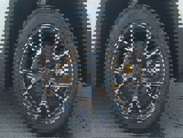 New 2026 Jeep Cherokee Overland image 14