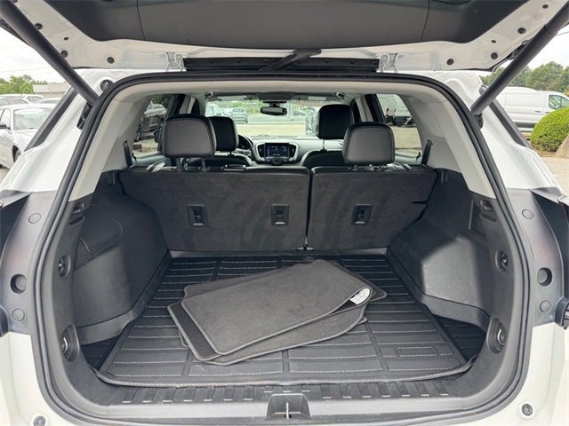 Used 2022 GMC Terrain SLT image 10