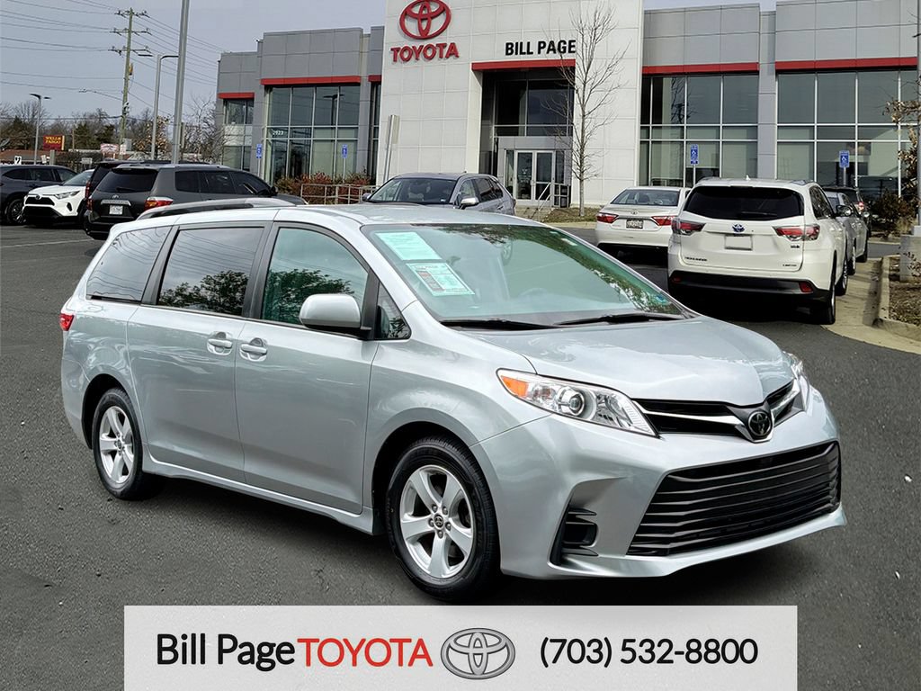 Used 2020 Toyota Sienna LE FWD image 1