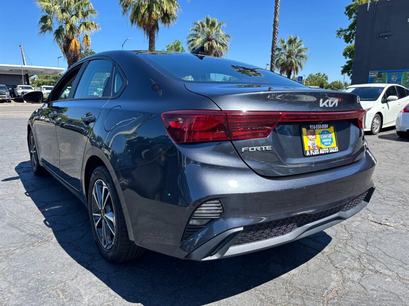 Used 2023 Kia Forte LXS FWD image 6