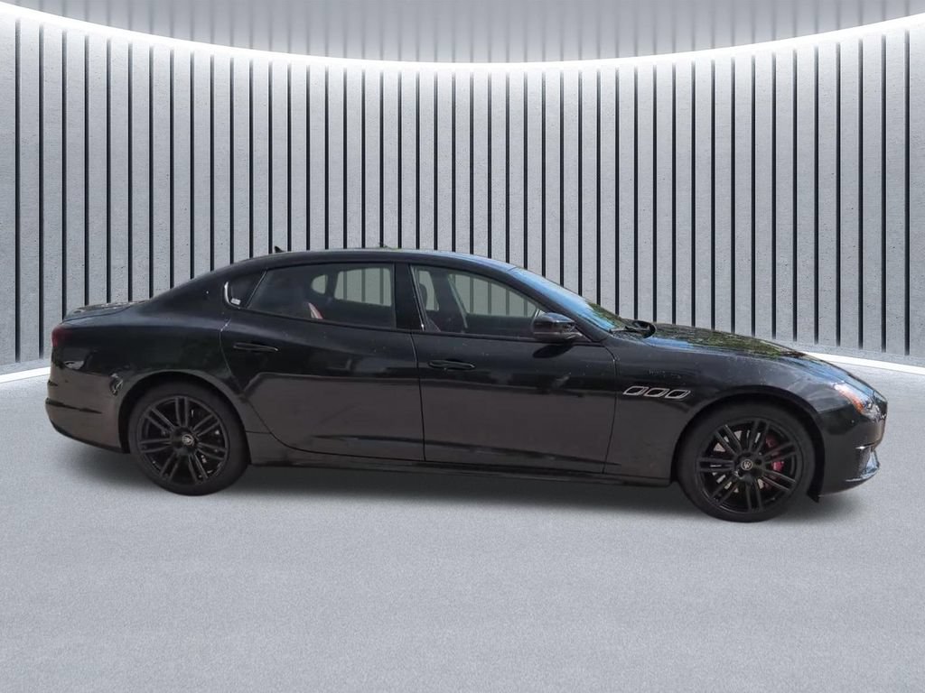 Used 2023 Maserati Quattroporte Modena Q4 AWD/4WD image 4