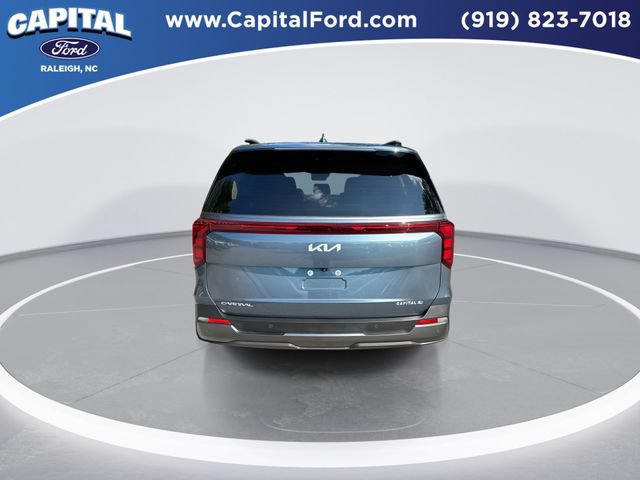 Used 2025 Kia Carnival SX FWD image 7