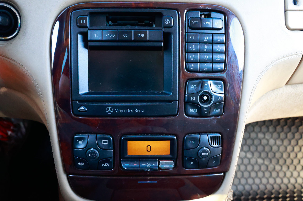 Used 2001 Mercedes-Benz S 600 image 28