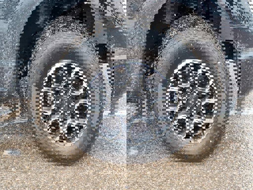 Certified 2023 Ford F150 XLT w/ Equipment Group 302A High image 11