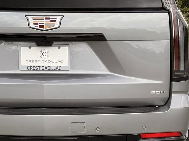 New 2026 Cadillac Escalade Sport w/ Touring Package AWD/4WD image 5