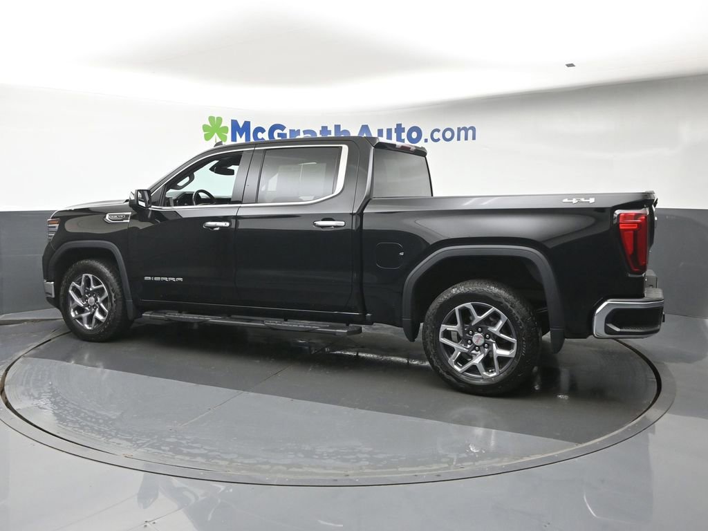 Used 2022 GMC Sierra 1500 SLT w/ SLT Convenience Package image 19