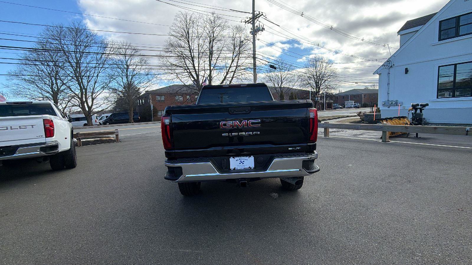 New 2026 GMC Sierra 2500 SLT w/ SLT Convenience Package image 6