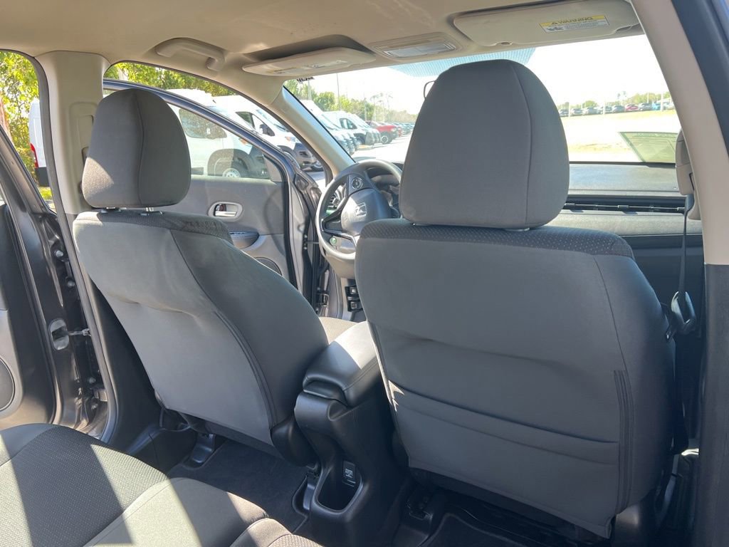 Used 2019 Honda HR-V LX image 30