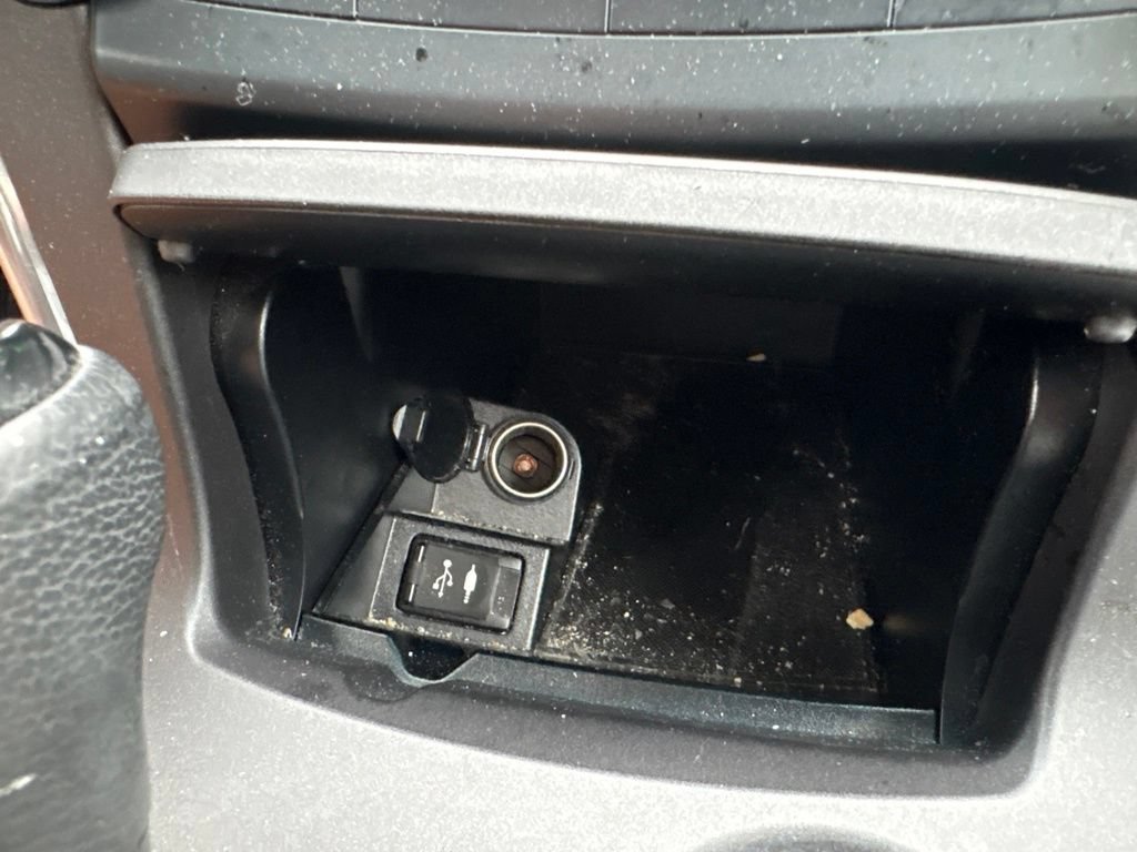 Used 2017 Toyota Camry SE FWD image 24