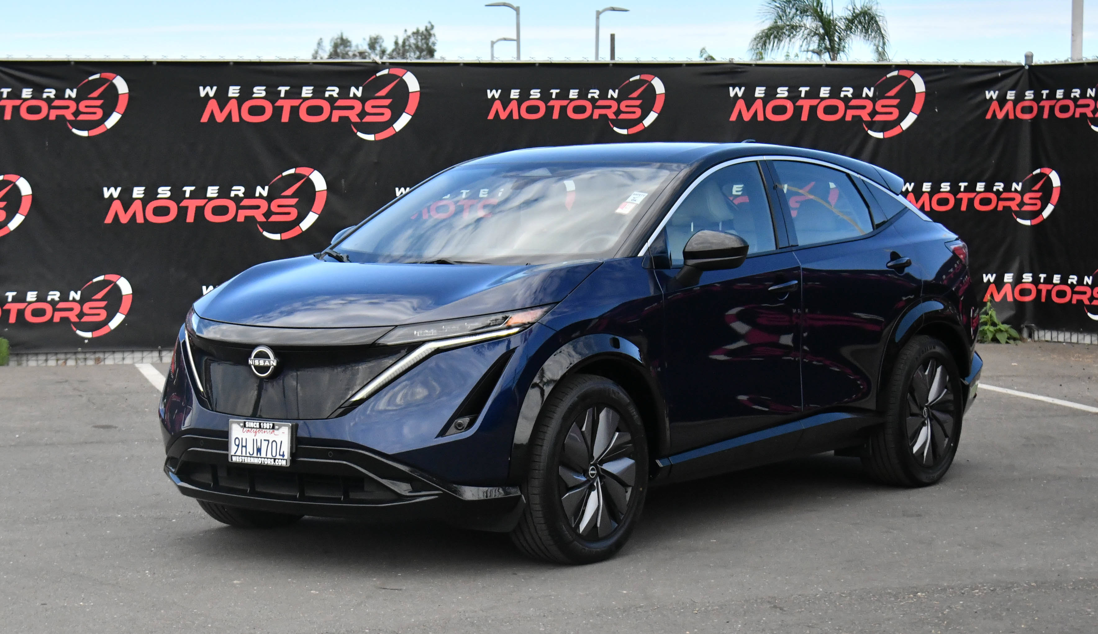 Used 2023 Nissan Ariya FWD image 3