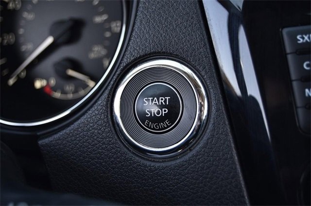 Used 2018 Nissan Rogue Sport SV w/ SV Technology Package image 21