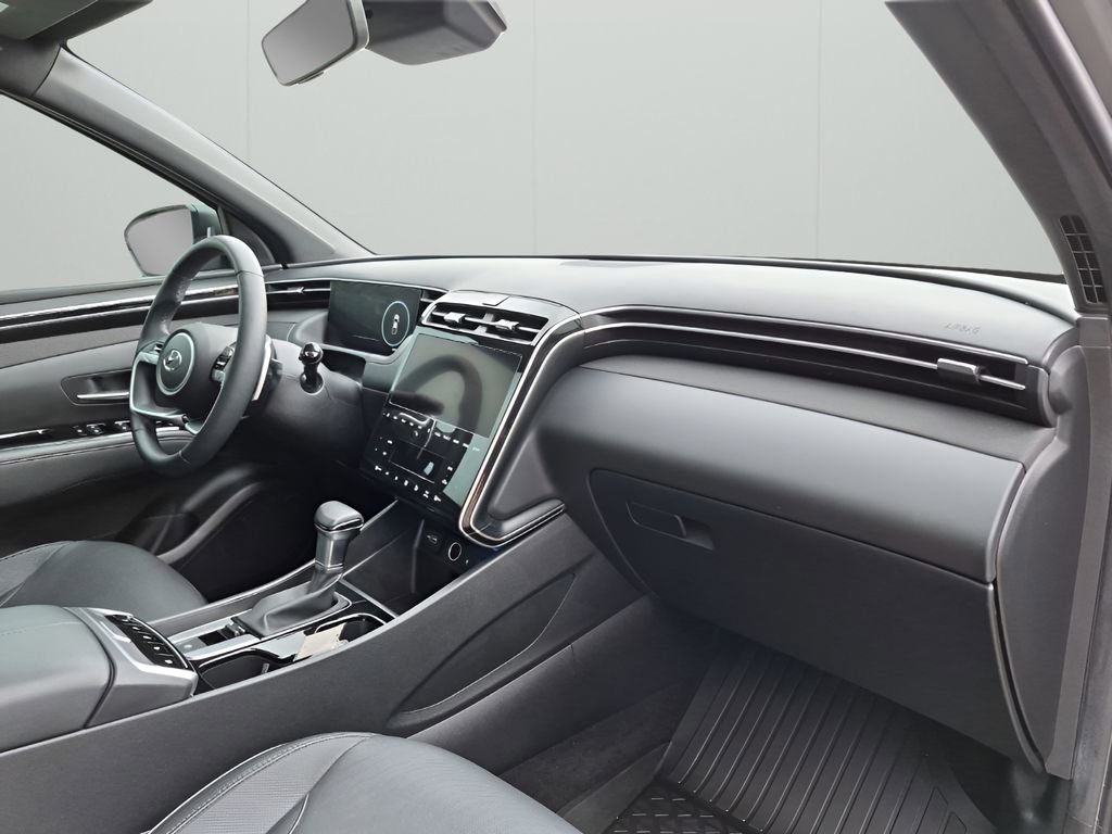 Used 2023 Hyundai Santa Cruz Limited image 14