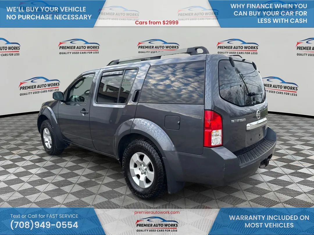 Used 2011 Nissan Pathfinder S image 5