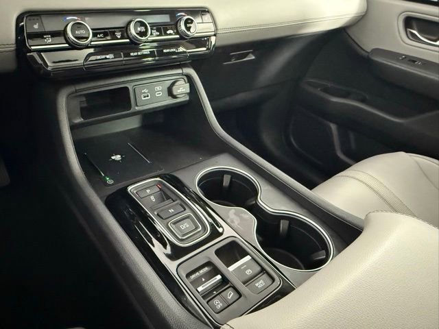 Used 2023 Honda Pilot Touring image 25