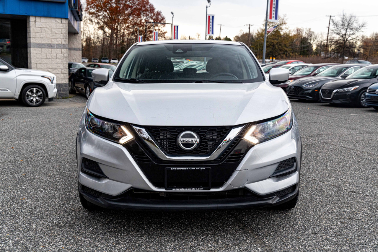Used 2021 Nissan Rogue Sport S image 2