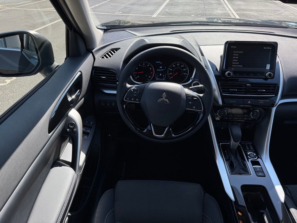 New 2025 Mitsubishi Eclipse Cross SE image 17