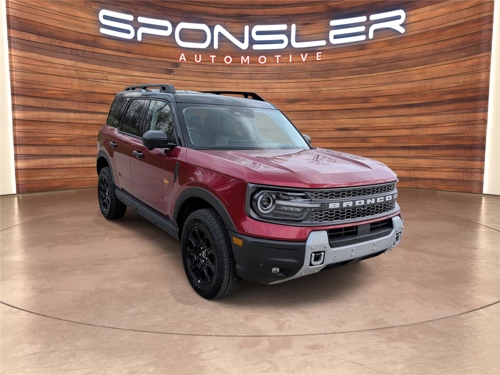 Used 2025 Ford Bronco Sport Badlands image 9