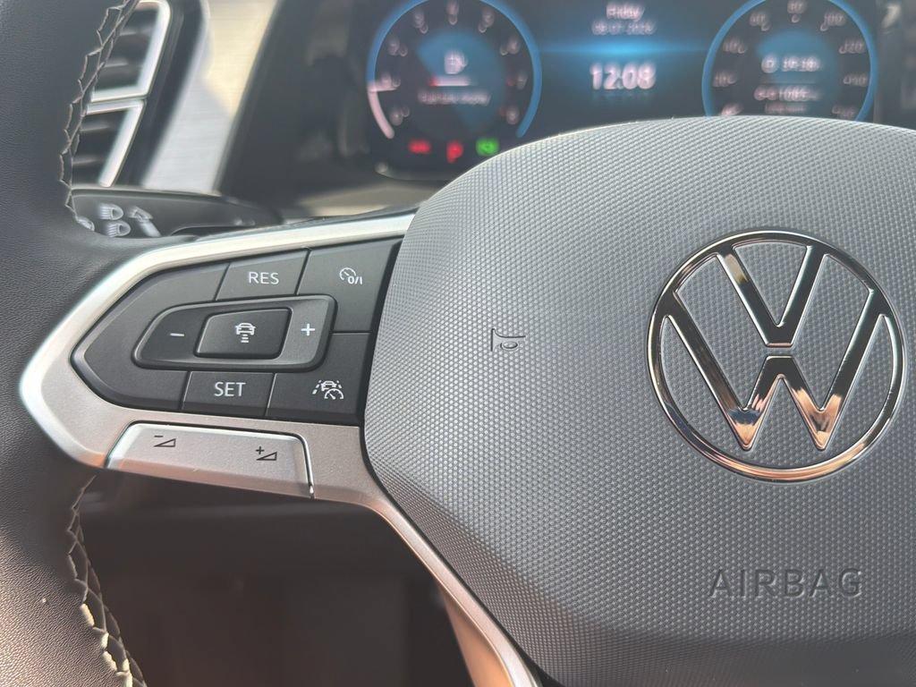 Certified 2024 Volkswagen Atlas Cross Sport SE AWD/4WD image 13