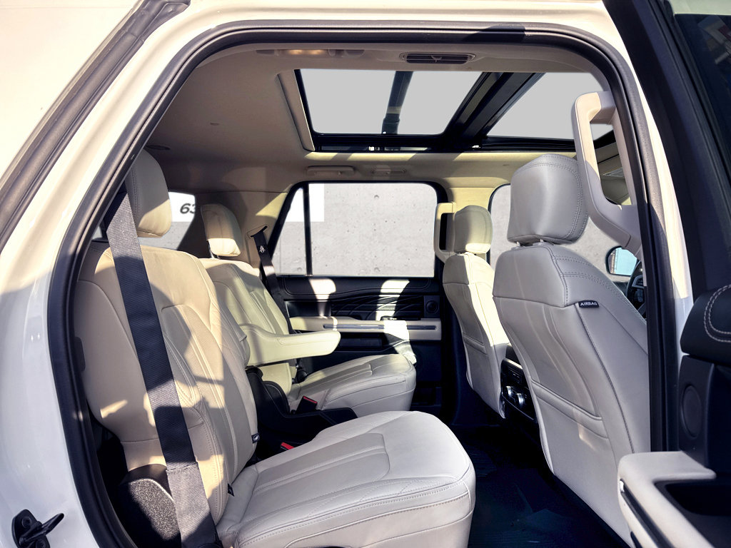 Used 2020 Ford Expedition Platinum image 8