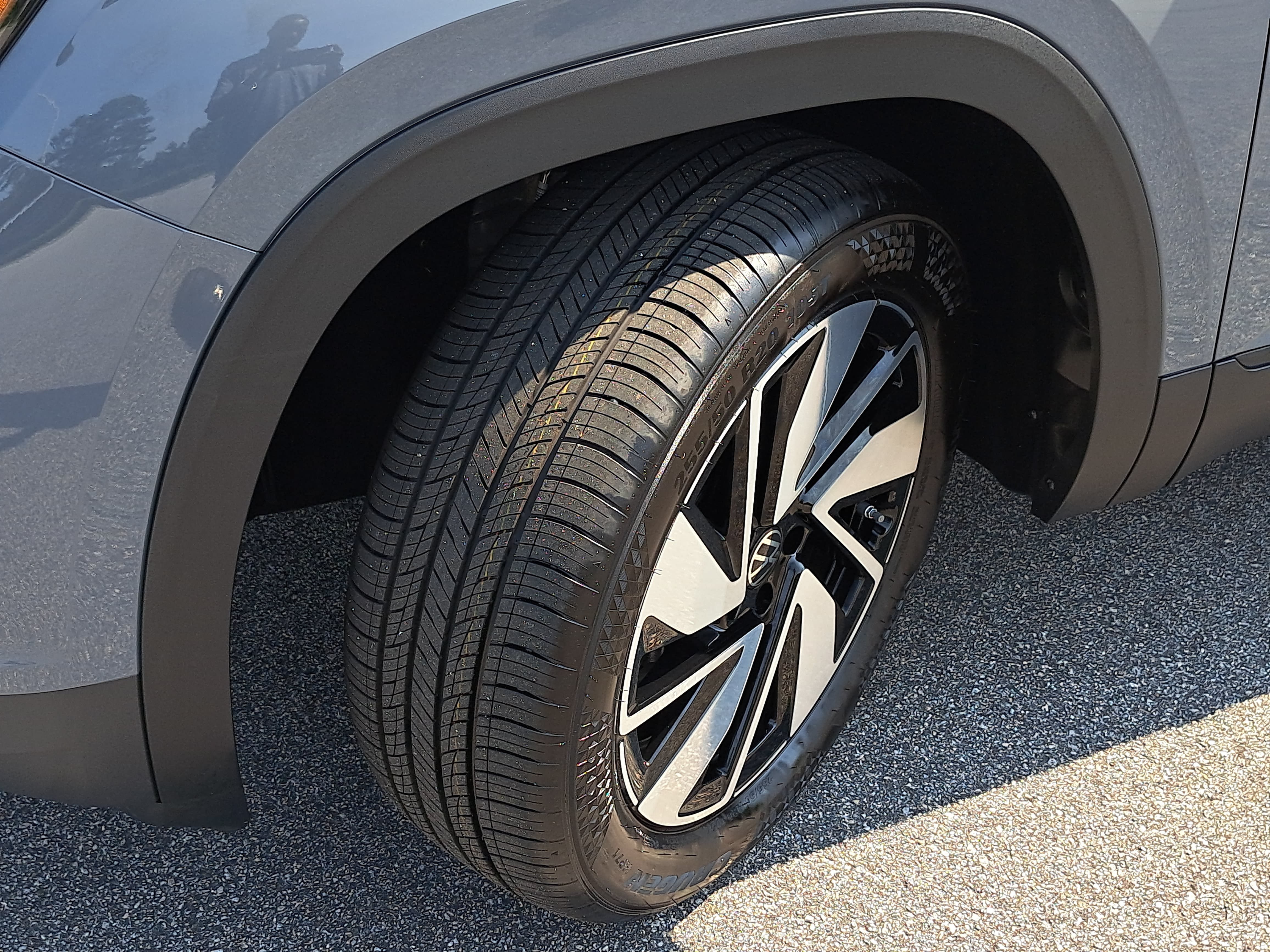 New 2026 Volkswagen Atlas SE FWD image 34