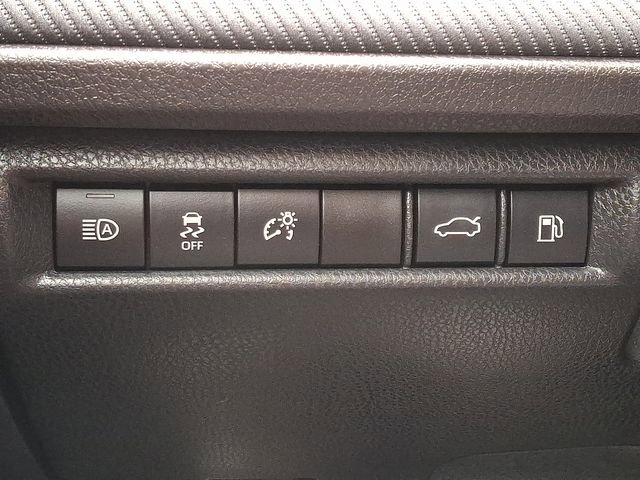 Used 2026 Toyota Camry SE FWD image 24