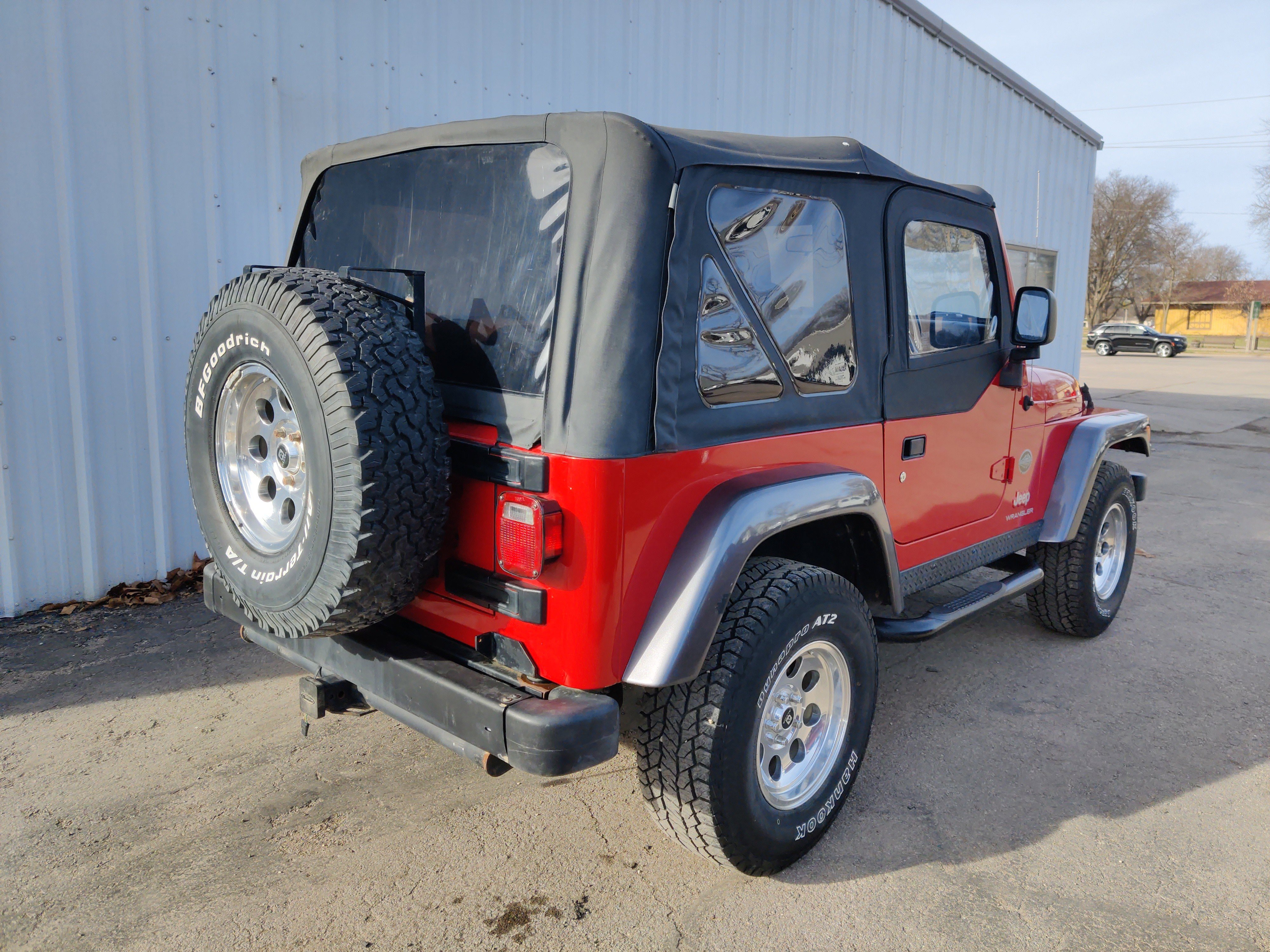 Used 2004 Jeep Wrangler X image 14