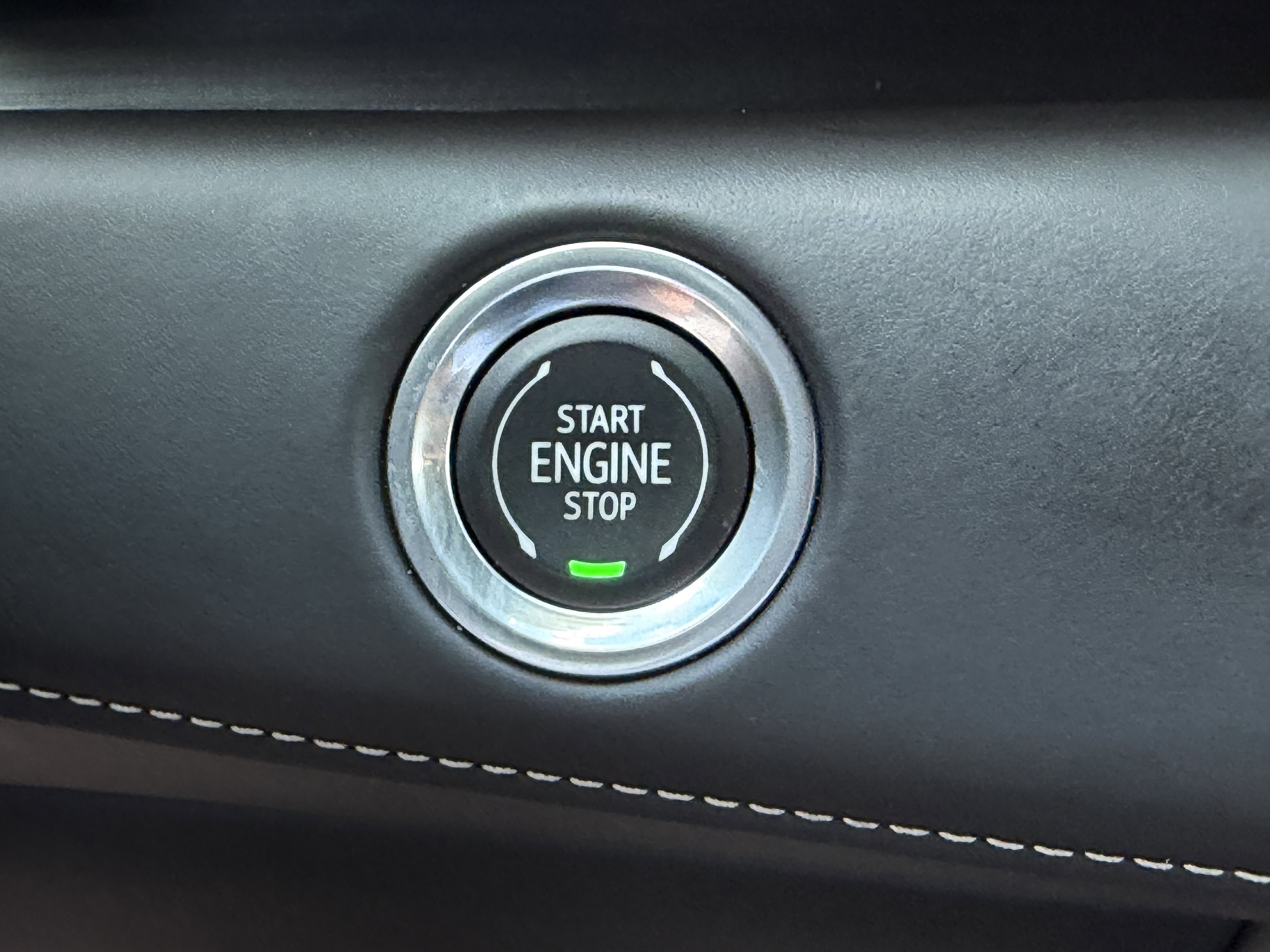 Certified 2023 Cadillac Escalade Premium Luxury Platinum w/ LPO, Radiant Package image 26