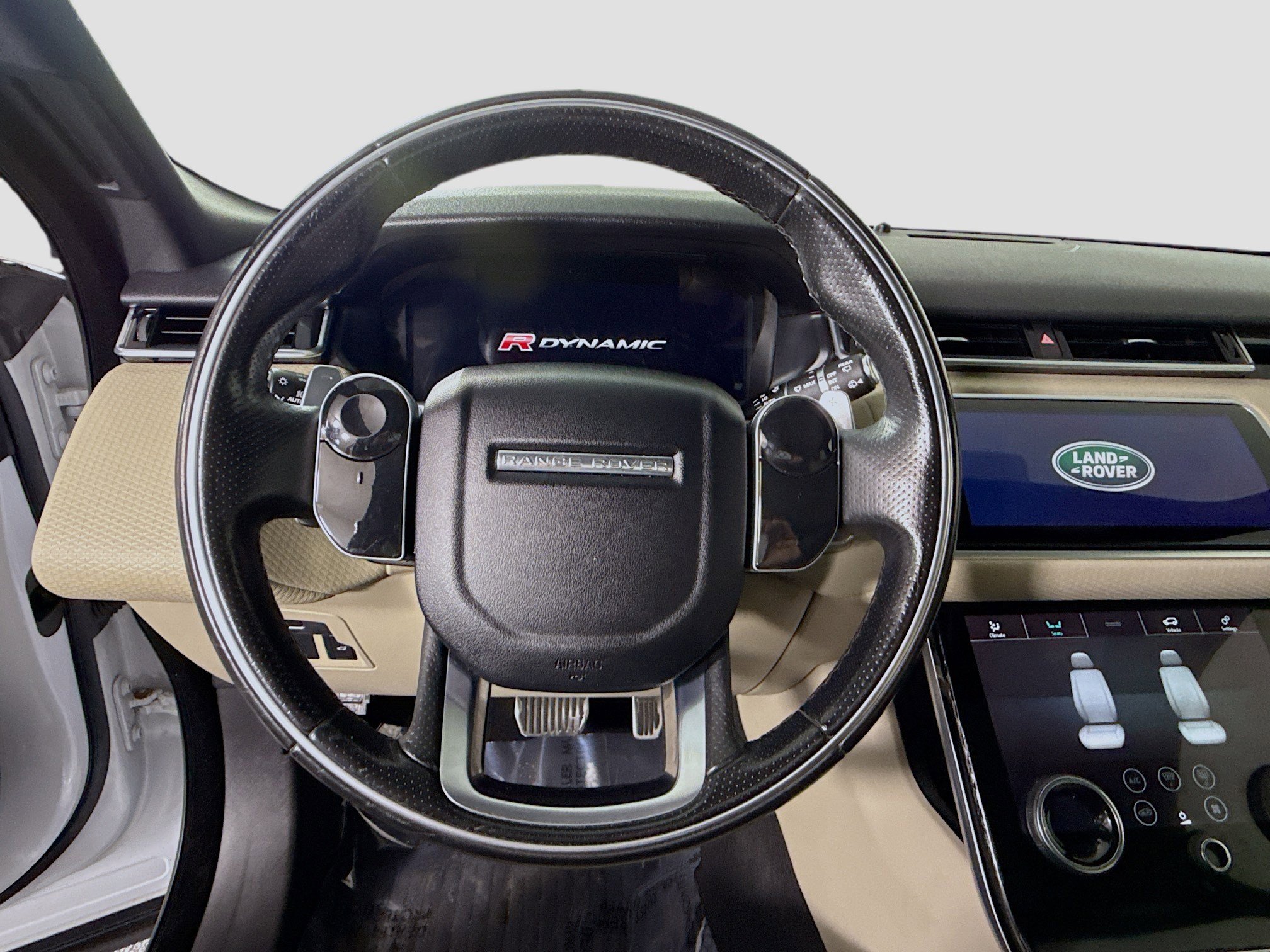 Used 2019 Land Rover Range Rover Velar R-Dynamic SE image 13