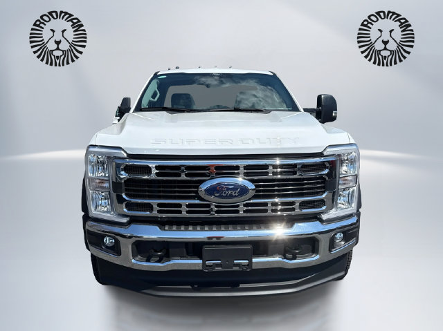 New 2026 Ford F550 4x4 Regular Cab Super Duty image 2