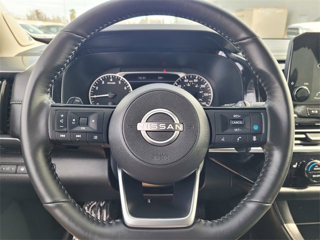 New 2025 Nissan Pathfinder SL w/ SL Premium Package image 12