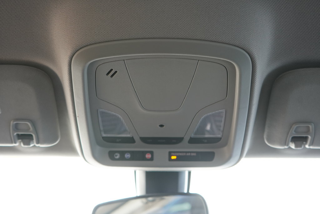 Used 2019 Chevrolet Impala LT FWD image 25