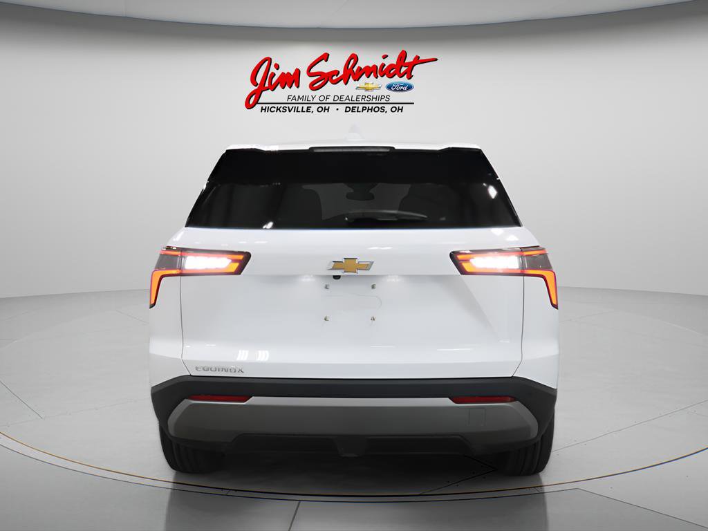 New 2026 Chevrolet Equinox LT w/ Convenience Package II FWD image 5