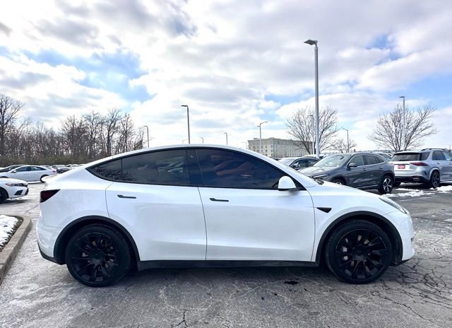 Used 2020 Tesla Model Y Long Range image 10
