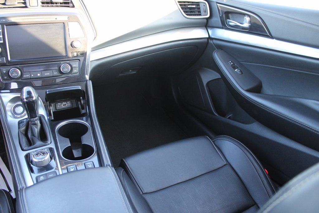 Used 2023 Nissan Maxima SL image 34