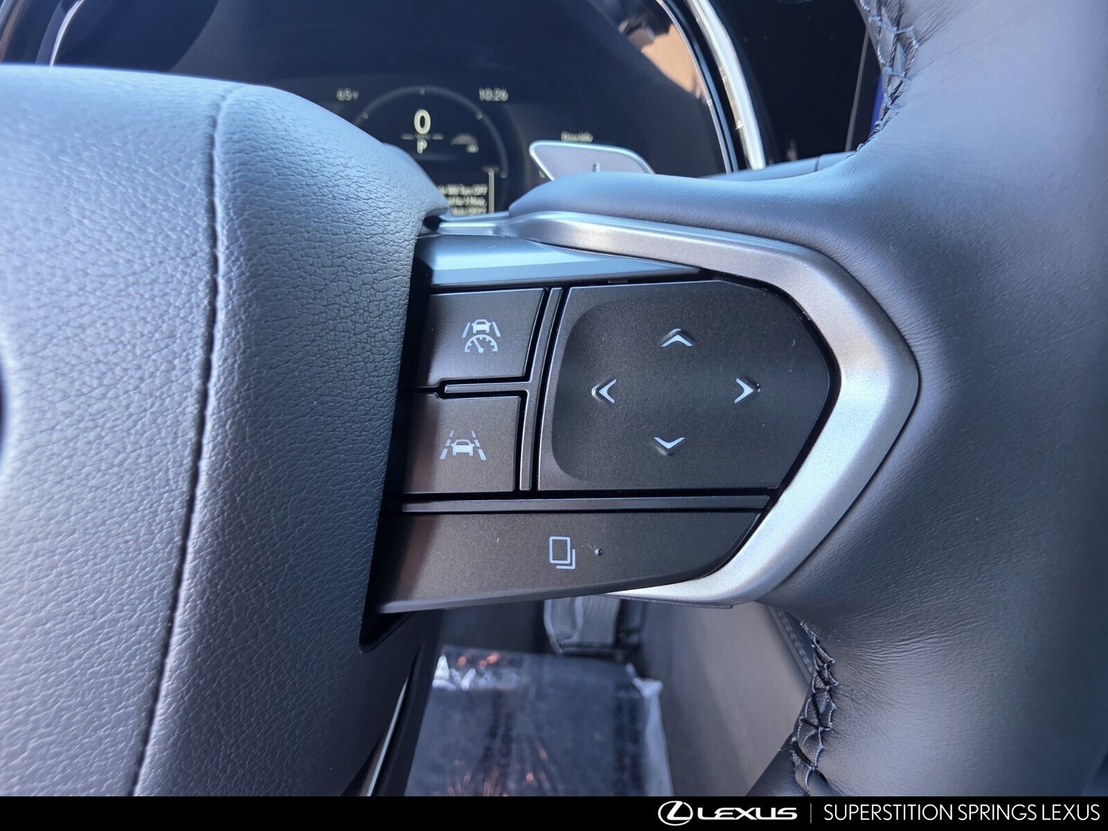 New 2026 Lexus RX 450h AWD image 23