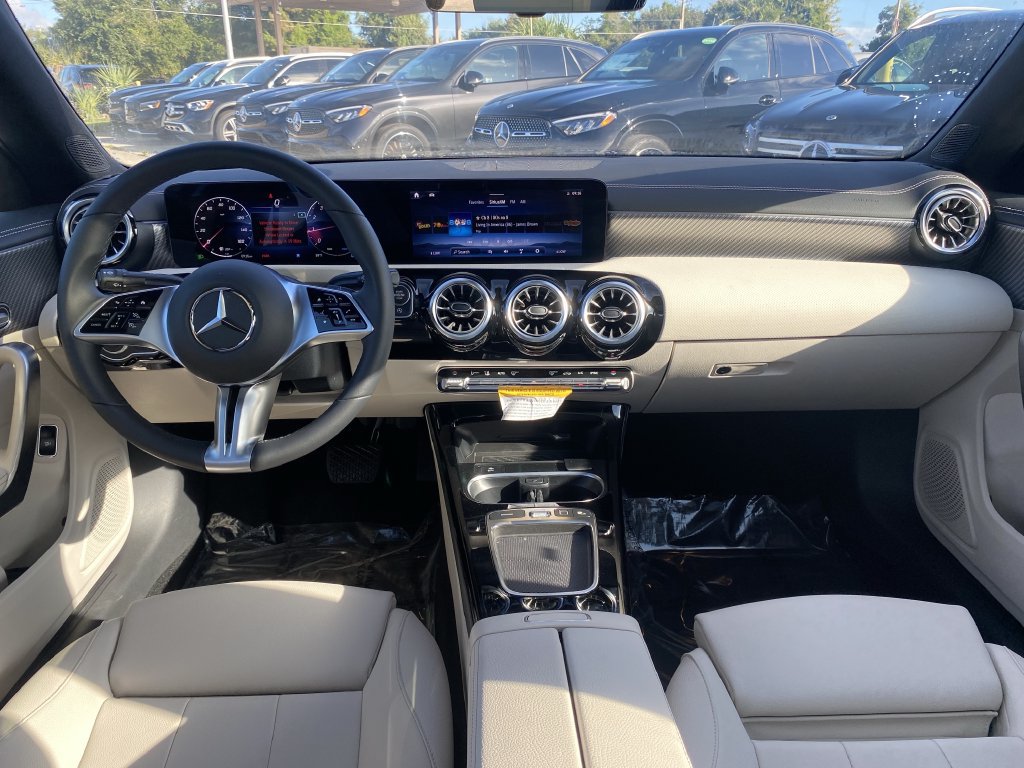 Certified 2026 Mercedes-Benz CLA 250 image 2